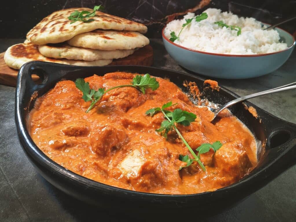 Butter Chicken met Basmati en Naan
